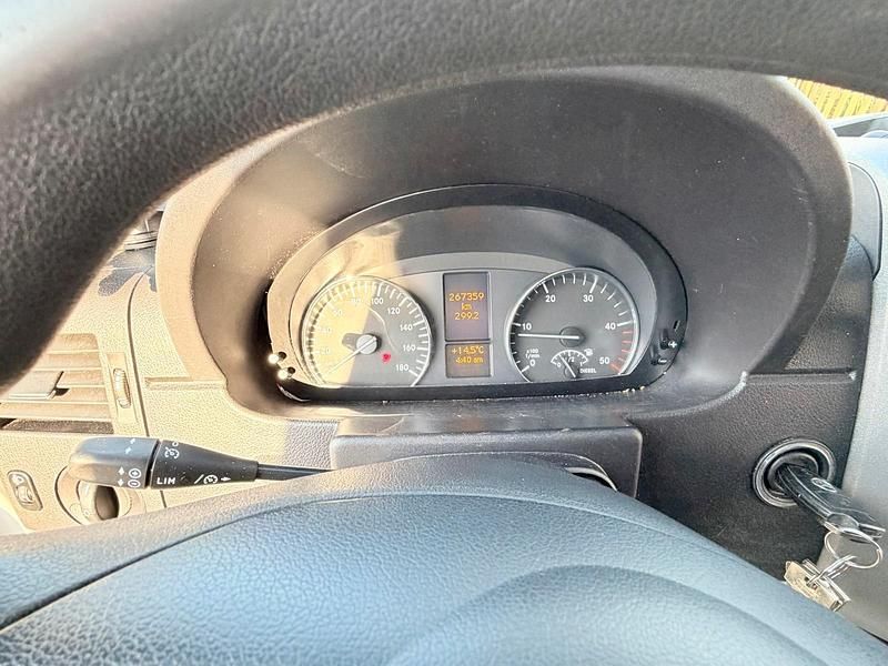 Gebraucht Mercedes Sprinter 163 PS (119 kW) 2018 Weiß Van