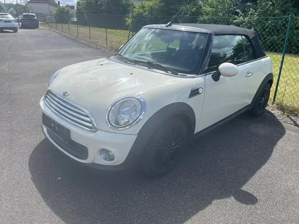 Gebraucht Mini One Cabriolet 98 PS (72 kW) 2015 Weiß Cabrio