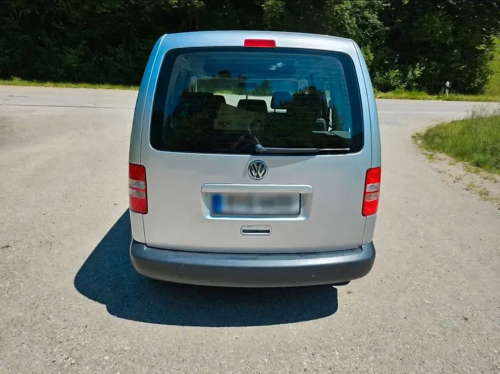 Gebraucht VW Caddy 102 PS (75 kW) 2012 Schwarz Van / Kleinbus