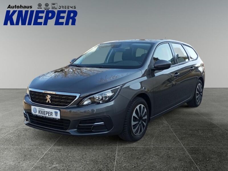 Grau Gebraucht 2021 Peugeot 308 Active Limousine | 17.950 € (Fairer Preis) - Bild 1/4