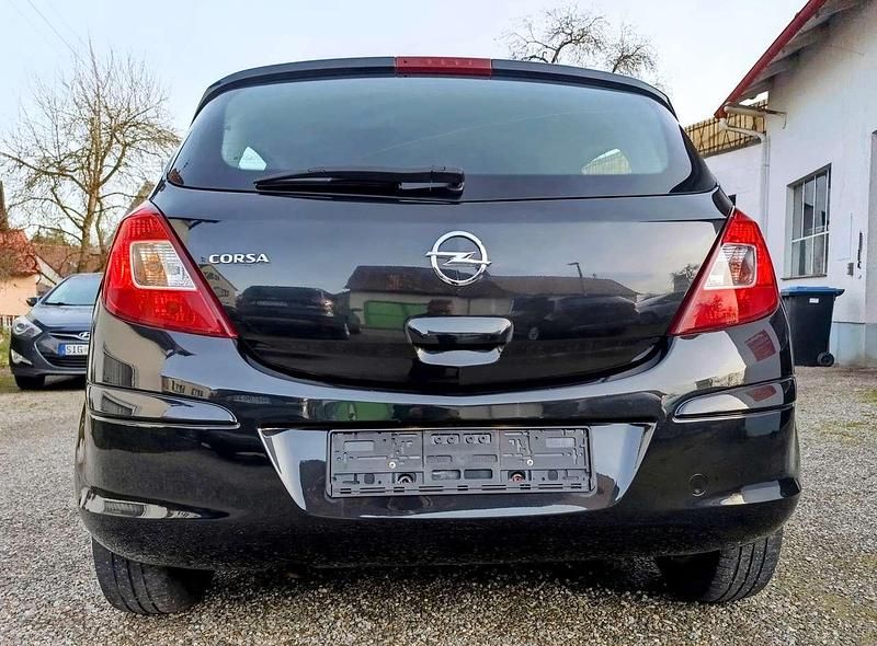 Gebraucht Opel Corsa Expression 86 PS (63 kW) 2014 Karbonschw graphitschw midnigh Kleinwagen