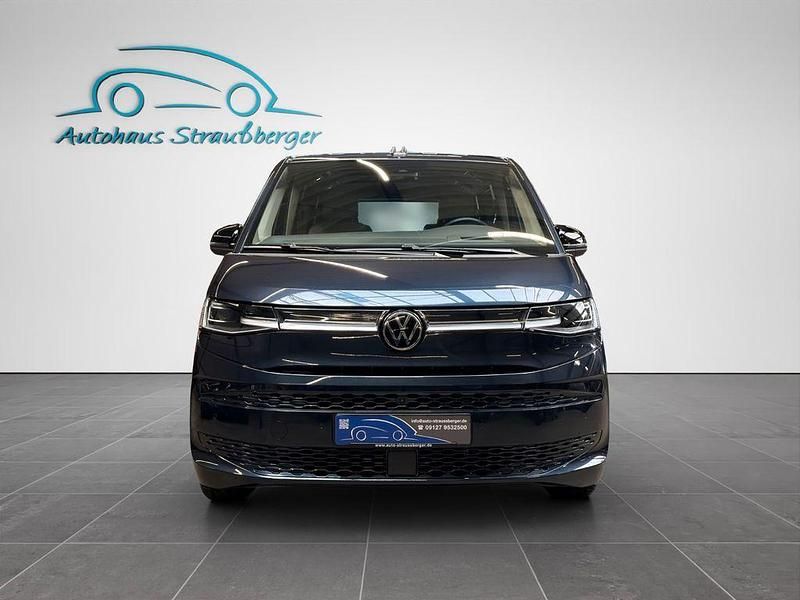 Gebraucht VW Multivan Style 177 PS (130 kW) 2025 Blaukeine angabe Van