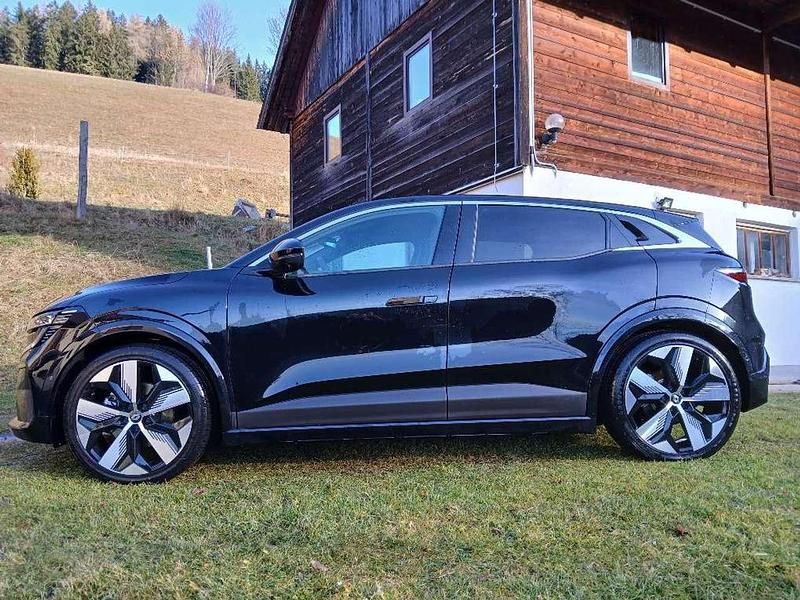 Gebraucht Renault Megane E-Tech Techno 160 kW (218 PS) 2023 Schwarz Limousine