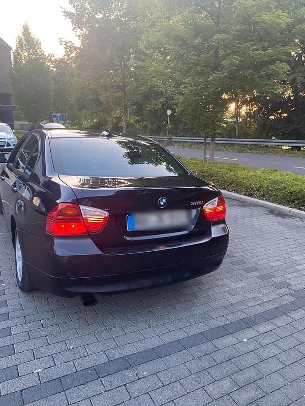 Gebraucht BMW 318 129 PS (94 kW) 2005 Blau Limousine