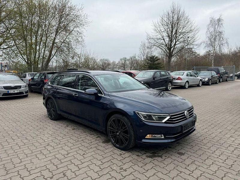 Gebraucht VW Passat 150 PS (110 kW) 2015 Blau Kombi