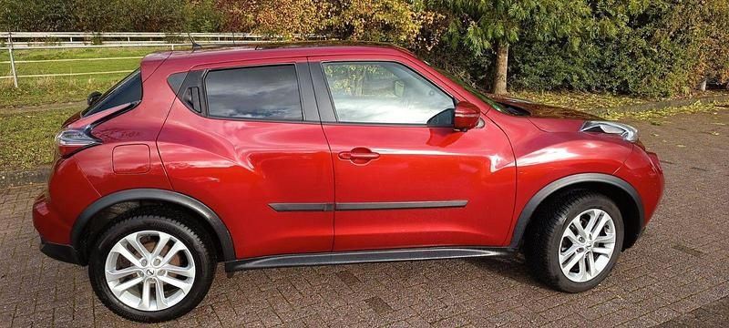 Rot Gebraucht 2017 Nissan Juke N-Connecta SUV | 9.750 € (Guter Preis) - Bild 1/4