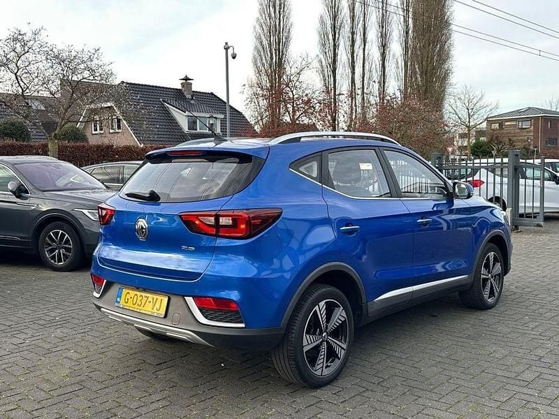 Gebraucht MG ZS Luxury 105 kW (143 PS) 2019 Blau Limousine