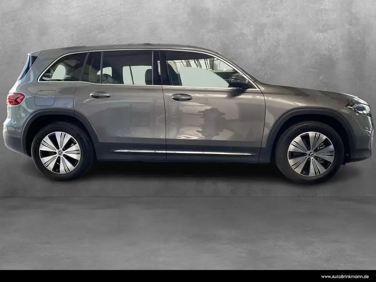 Gebraucht Mercedes EQB250+ Progressive 139 kW (190 PS) 2025 Grau SUV