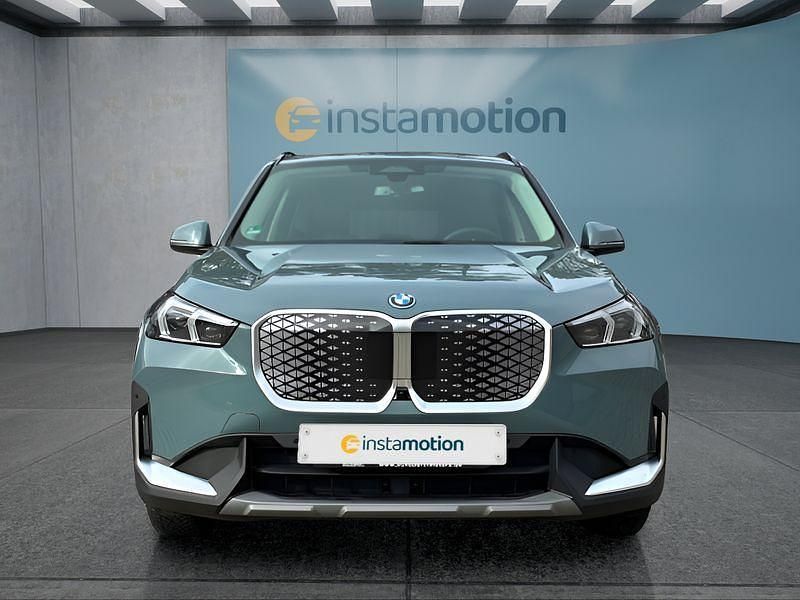 Gebraucht BMW iX1 150 kW (204 PS) 2025 Grün SUV