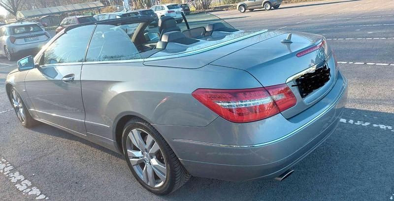 Gebraucht Mercedes E350 Avantgarde 292 PS (214 kW) 2011 Grau Cabrio