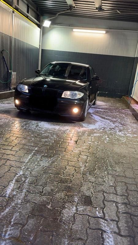 Gebraucht BMW 120 163 PS (119 kW) 2006 Schwarz Kleinwagen