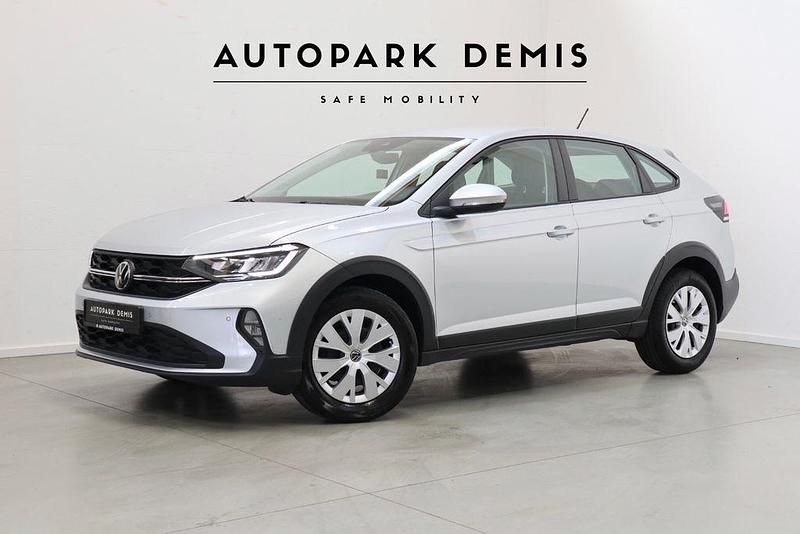 Gebraucht VW Taigo Basis 95 PS (69 kW) 2023 Silber SUV