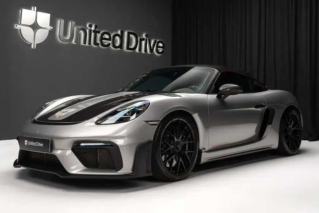 Gebraucht Porsche 718 Spyder 500 PS (367 kW) 2024 Silber Cabrio