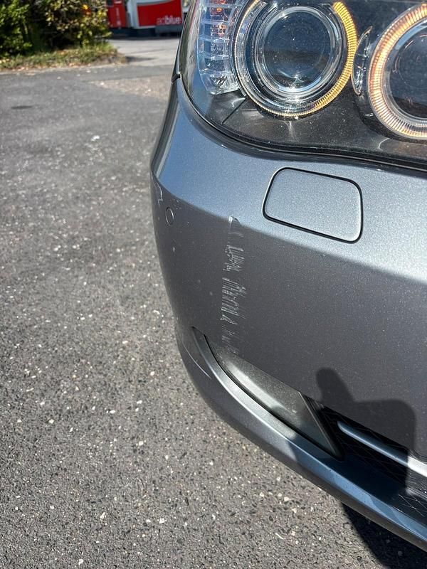 Gebraucht BMW 520 177 PS (130 kW) 2010 Grau Kombi