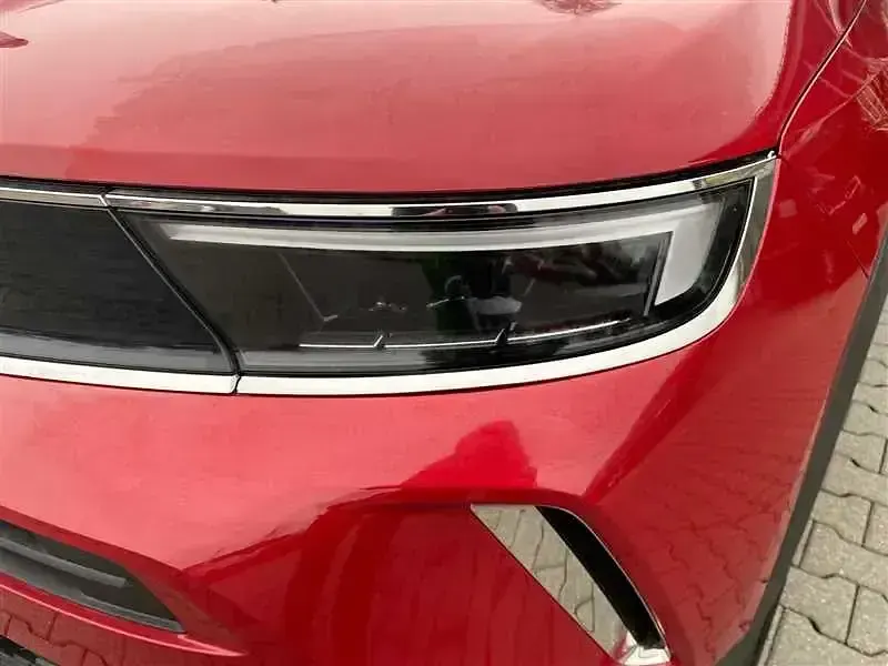 Gebraucht Opel Mokka Elegance 131 PS (96 kW) 2023 Power rot SUV