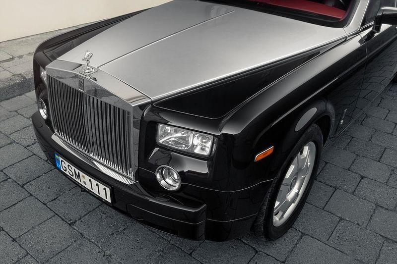 Usata Rolls Royce Phantom 460 CV (338 kW) 2006 Nero Berlina