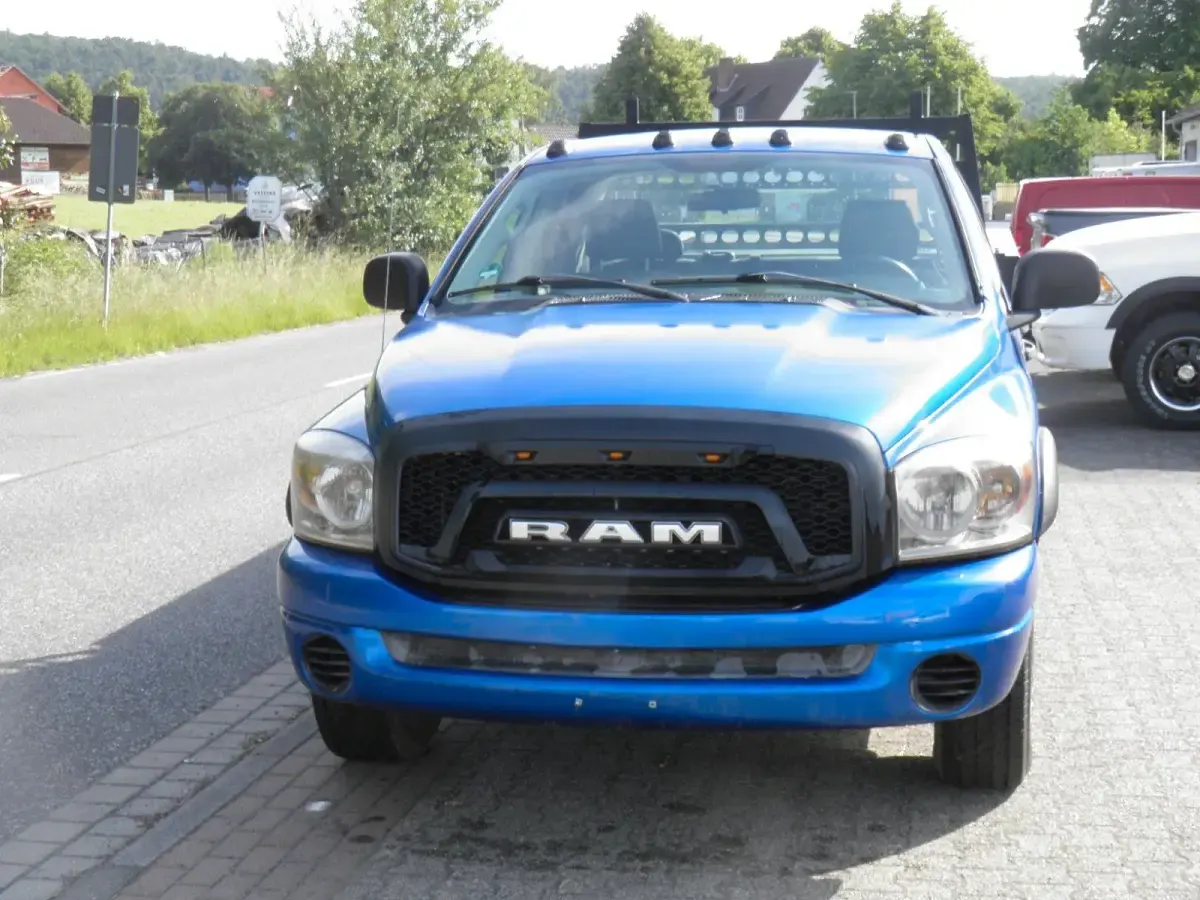Gebraucht Dodge Ram 354 PS (260 kW) 2007 Blau Pickup