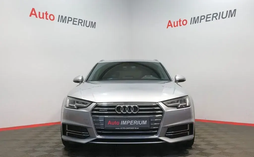 Gebraucht Audi A4 S-Line 190 PS (139 kW) 2016 Florettsilber Kombi