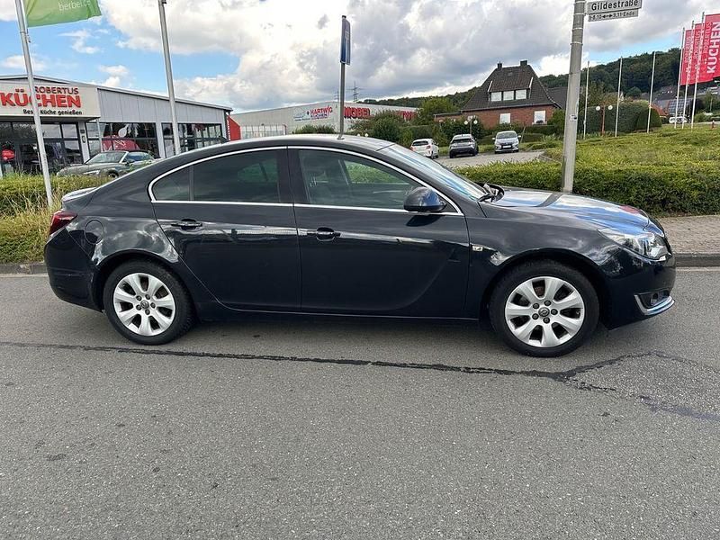 Gebraucht Opel Insignia Innovation 140 PS (102 kW) 2015 Schwarz Limousine