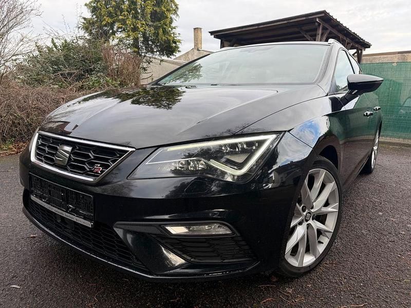 Schwarz Gebraucht 2019 Seat Leon ST FR Kombi | 10.990 € (Fairer Preis) - Bild 1/4