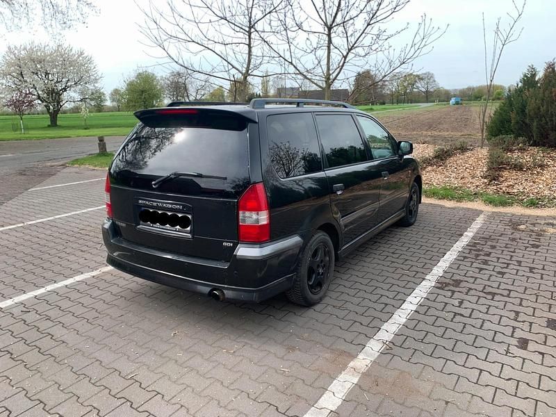 Occasion Mitsubishi Space Wagon 150 ch (110 kW) 1999 Noir Monospace