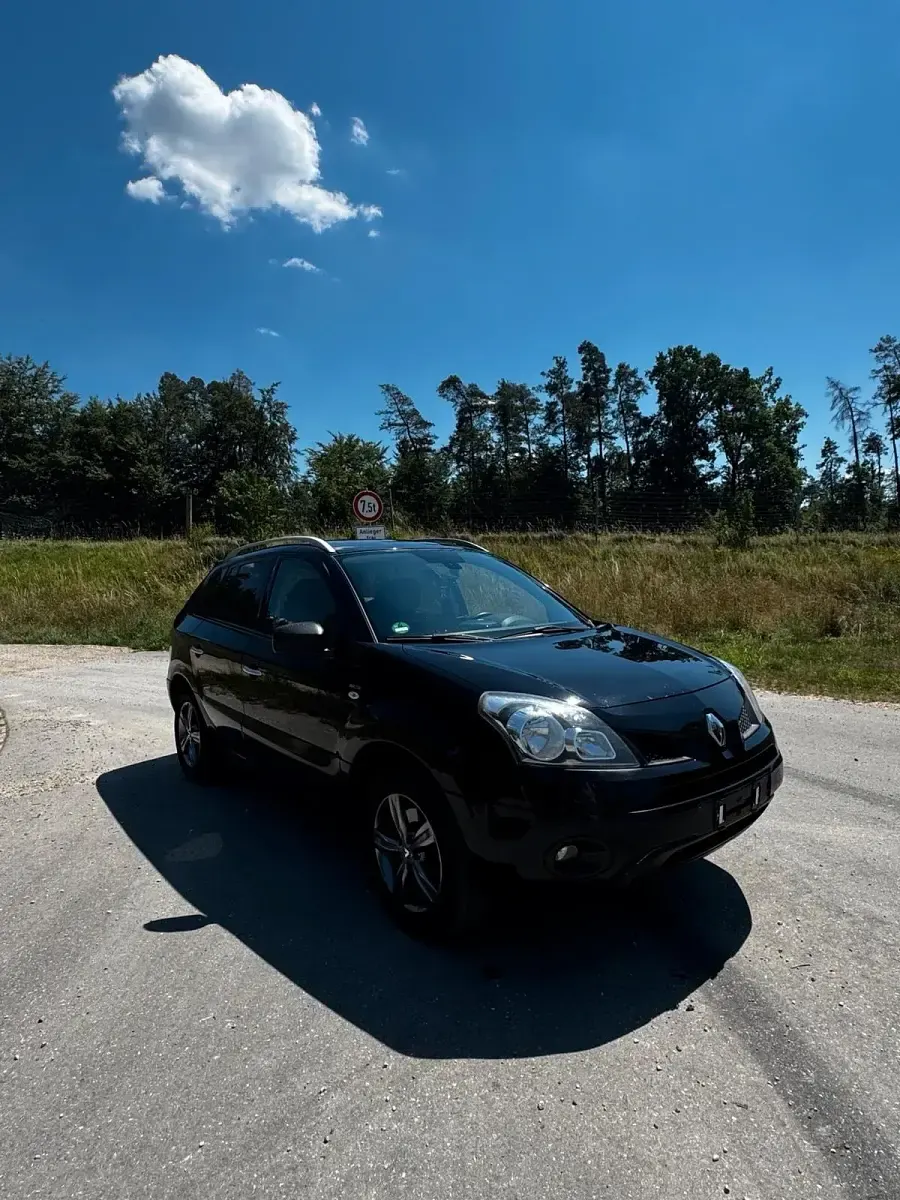 Gebraucht Renault Koleos 150 PS (110 kW) 2011 Schwarz SUV