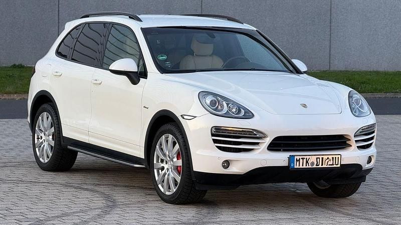 Gebraucht Porsche Cayenne 241 PS (177 kW) 2011 Weiß SUV