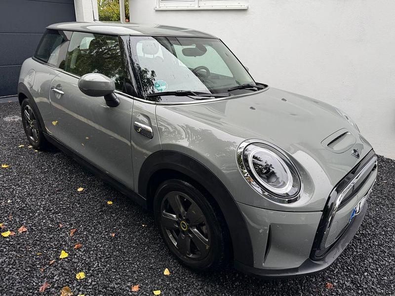 Gebraucht Mini Cooper SE 135 kW (184 PS) 2022 Grau Kleinwagen