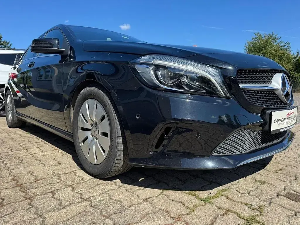 Gebraucht Mercedes A160 102 PS (75 kW) 2016 Schwarz Kleinwagen