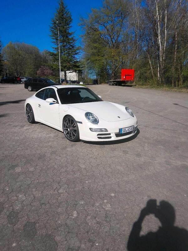 Weiß Gebraucht 2005 Porsche 997 Coupé | 40.000 € - Bild 1/4