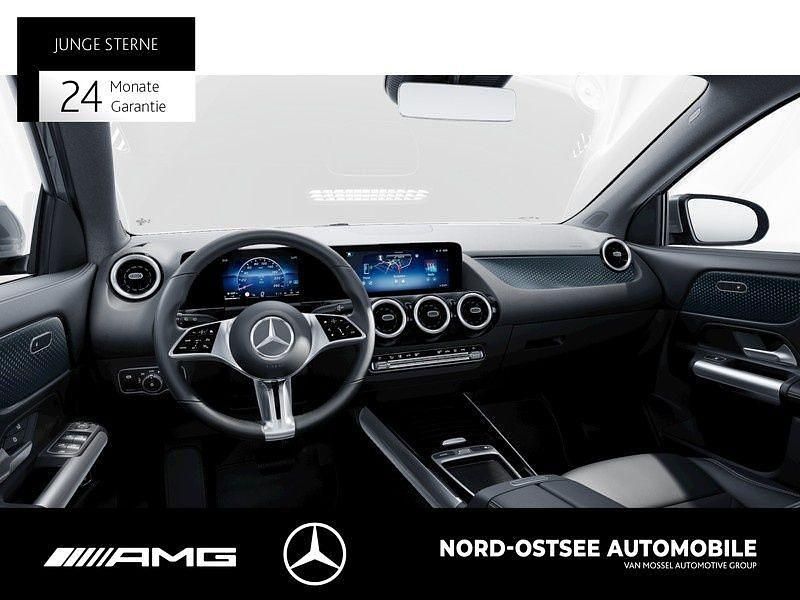 Gebraucht Mercedes GLA200 Progressive 150 PS (110 kW) 2025 Metalliclack mountaingrau SUV