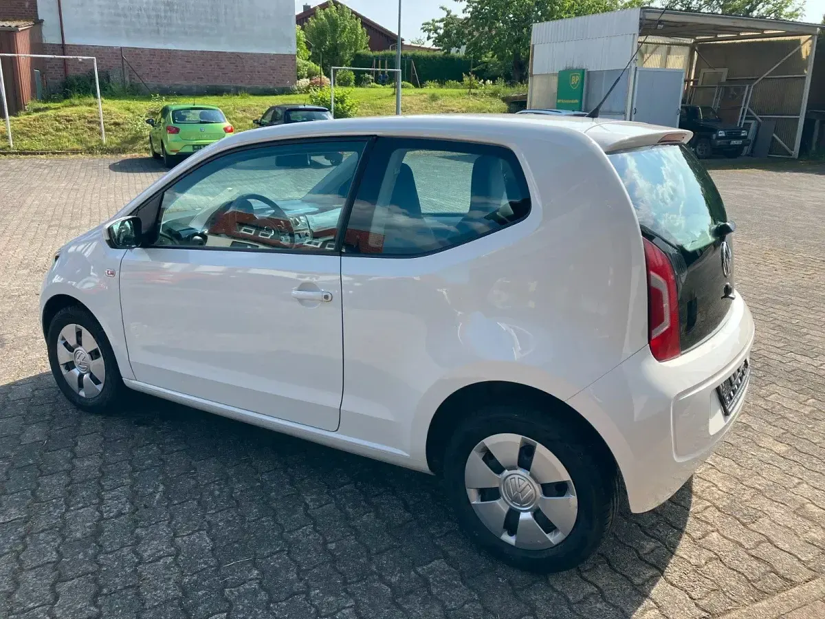 Gebraucht VW up! 60 PS (44 kW) 2013 Weiß Kleinwagen