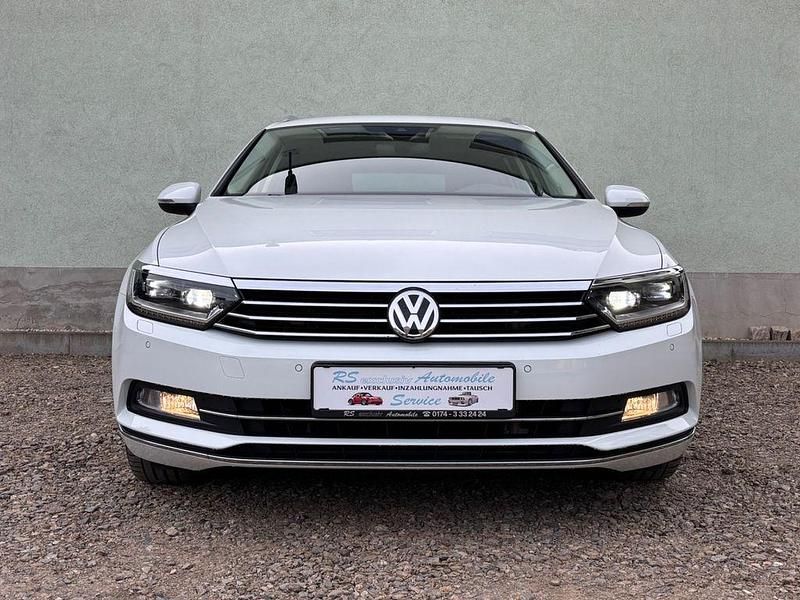 Gebraucht VW Passat Highline 150 PS (110 kW) 2018 Weiß Limousine