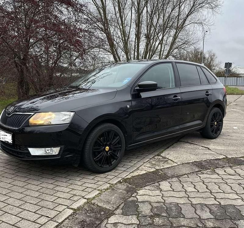 Schwarz Gebraucht 2014 Skoda Rapid Cool Edition Kleinwagen | 7.300 € (Guter Preis) - Bild 1/4