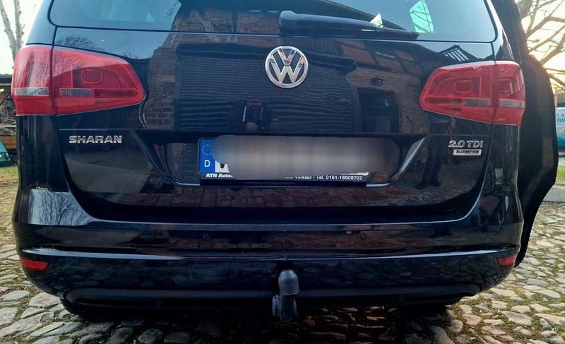 Gebraucht VW Sharan Cup 140 PS (102 kW) 2015 Schwarz Van / Kleinbus