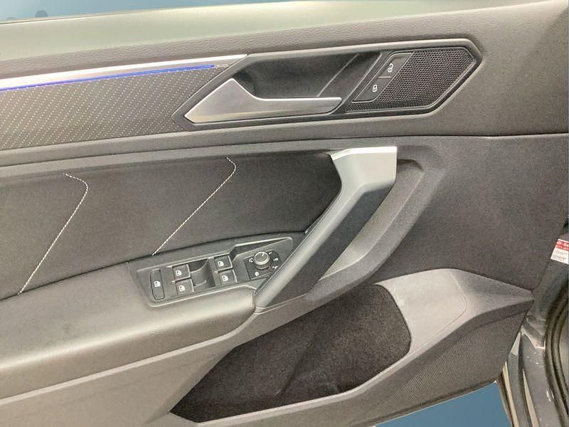 Gebraucht VW Tiguan 150 PS (110 kW) 2022 Grau SUV