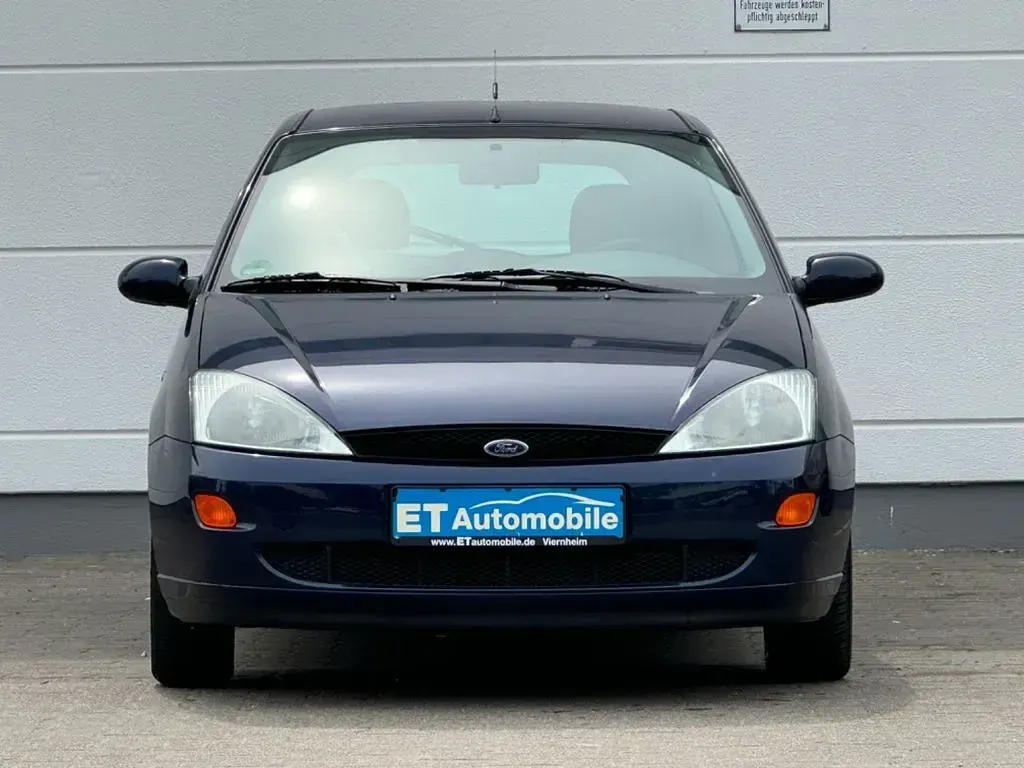 Gebraucht Ford Focus 101 PS (74 kW) 1999 Blau Limousine