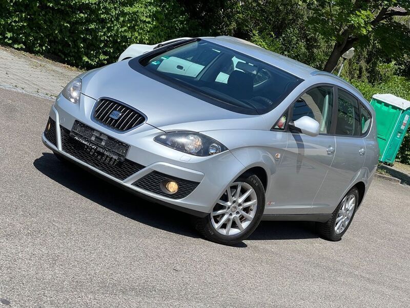 Silber Gebraucht 2012 Seat Altea Copa Van / Kleinbus | 3.500 € (Guter Preis) - Bild 1/4