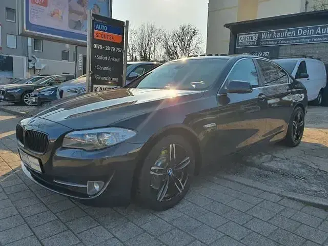 Käytetty BMW 525 Performance 218 HP (160 kW) 2012 Musta Sedan