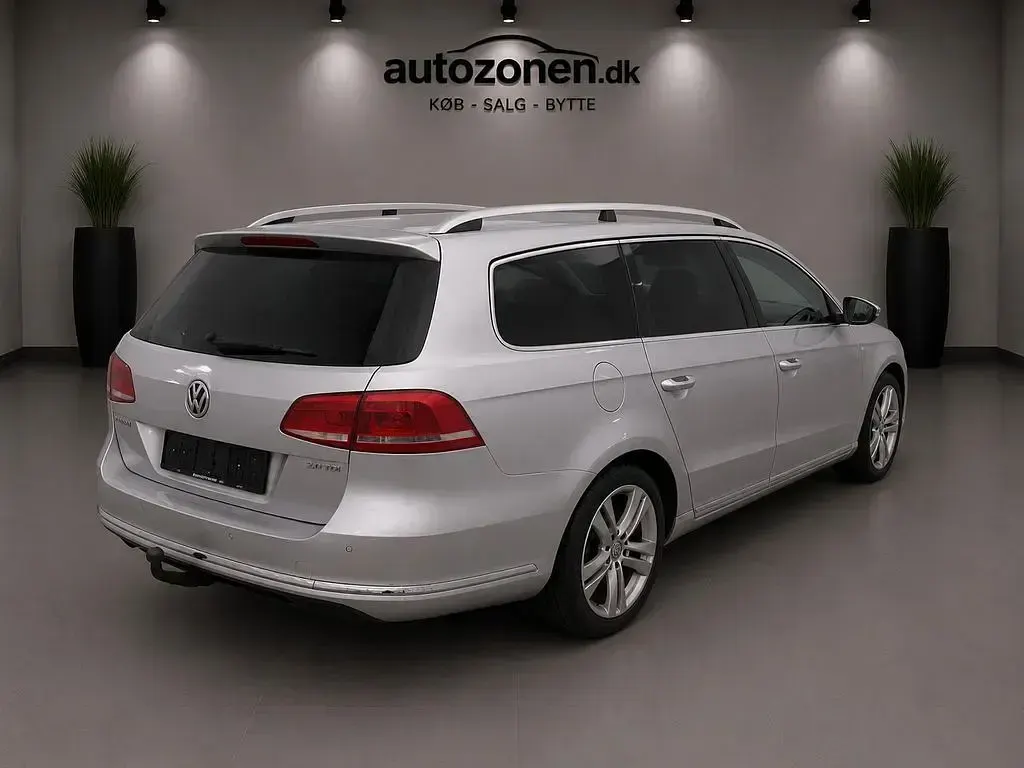 Gebraucht VW Passat Highline 211 PS (155 kW) 2012 Silber Kombi