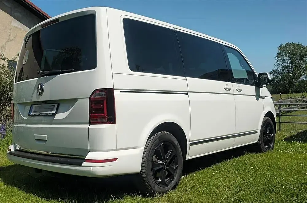 Gebraucht VW Multivan Generation Six 150 PS (110 kW) 2016 Weiß Van / Kleinbus