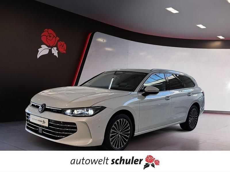 Oryxweiß perlmutteffekt Neu 2026 VW Passat Elegance Kombi | 59.949 € - Bild 1/4