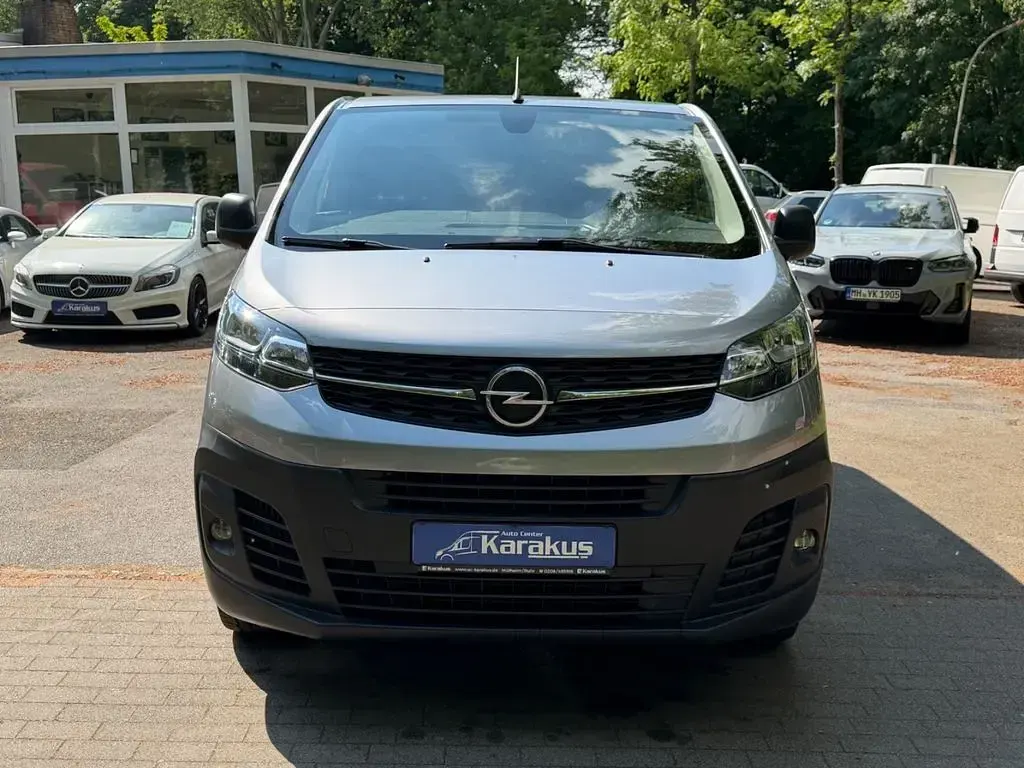 Gebraucht Opel Vivaro-e Combi Edition 120 PS (88 kW) 2022 Grau Van / Kleinbus