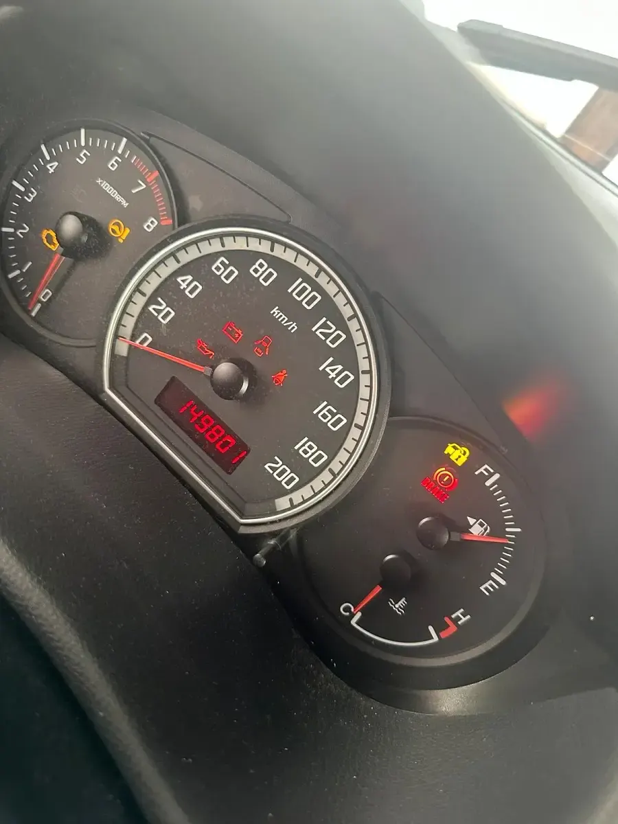 Gebraucht Suzuki Swift 92 PS (67 kW) 2010 Rot Kleinwagen