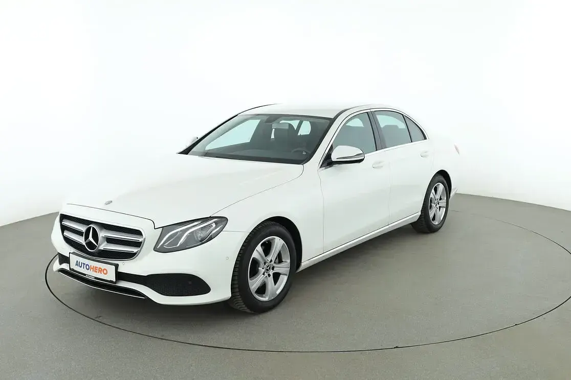 Gebraucht Mercedes E200 Avantgarde 184 PS (135 kW) 2016 Limousine