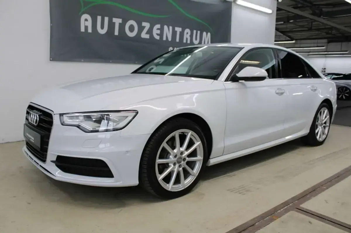 Gebraucht Audi A6 S-Line 204 PS (150 kW) 2014 Gletscherweiss Limousine