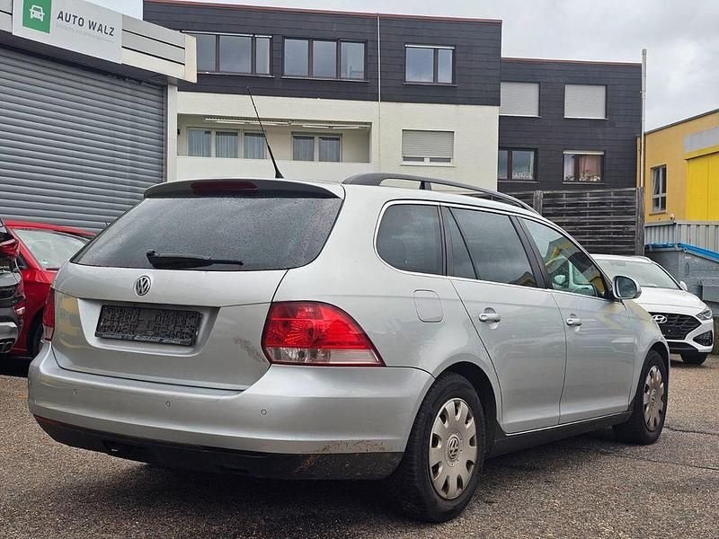 Gebraucht VW Golf V Comfortline 122 PS (89 kW) 2008 Silber Kombi