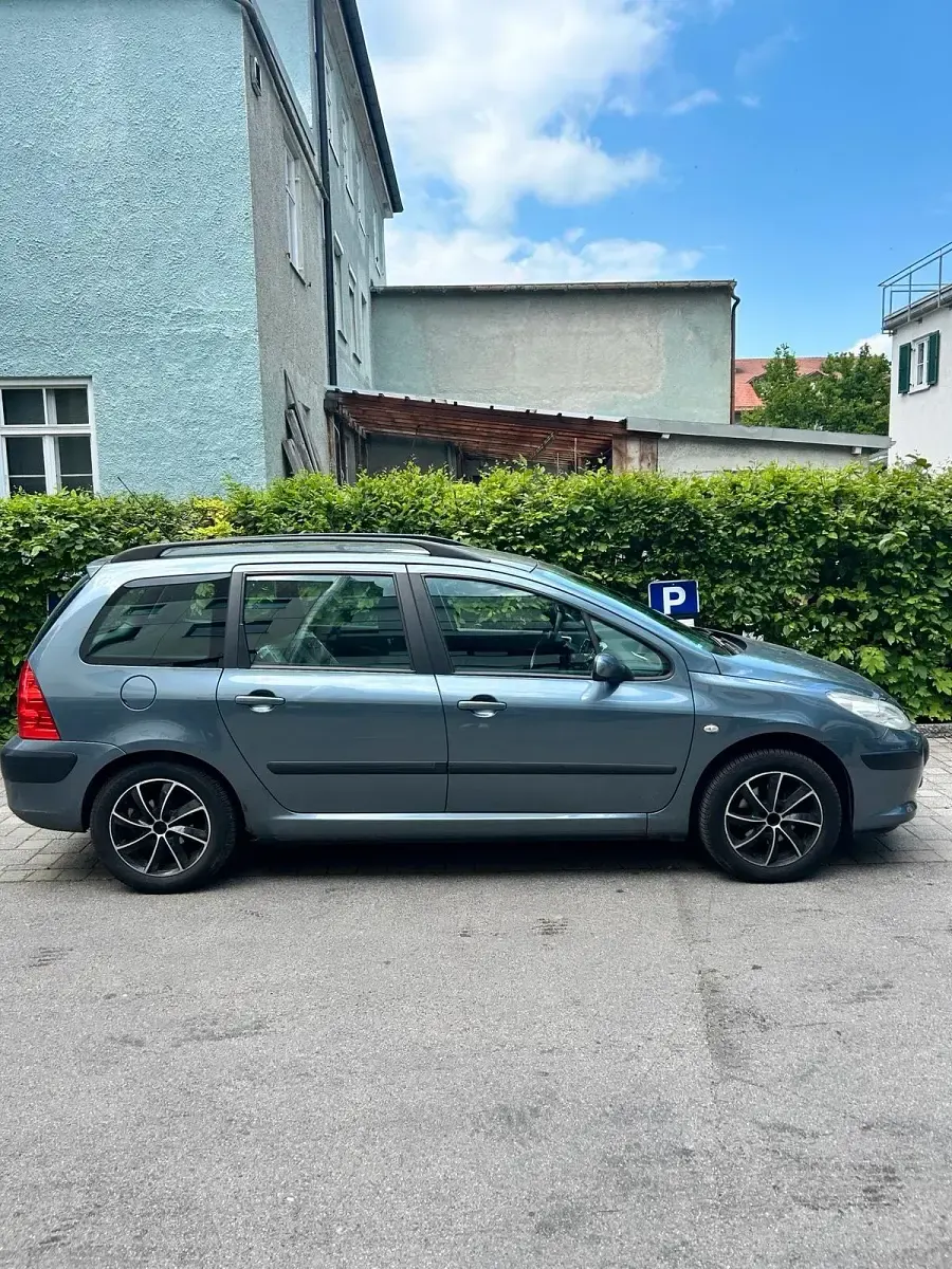 Gebraucht Peugeot 307 109 PS (80 kW) 2007 Grau Kombi