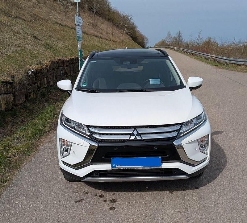 Gebraucht Mitsubishi Eclipse Cross 163 PS (119 kW) 2018 Weiß SUV