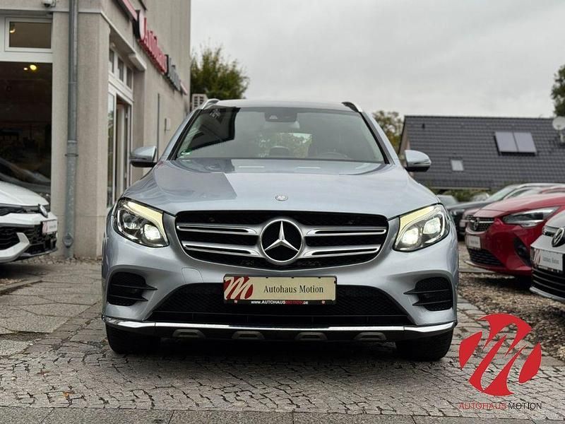 Gebraucht Mercedes GLC220 AMG line 170 PS (125 kW) 2016 Silber SUV